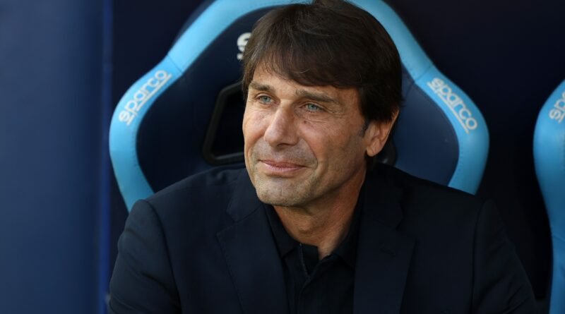 Antonio Conte Jadi Kandidat Pelatih Manchester United