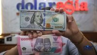 Pelemahan Rupiah Dorong Orang Kaya Indonesia Nabung Dolar AS